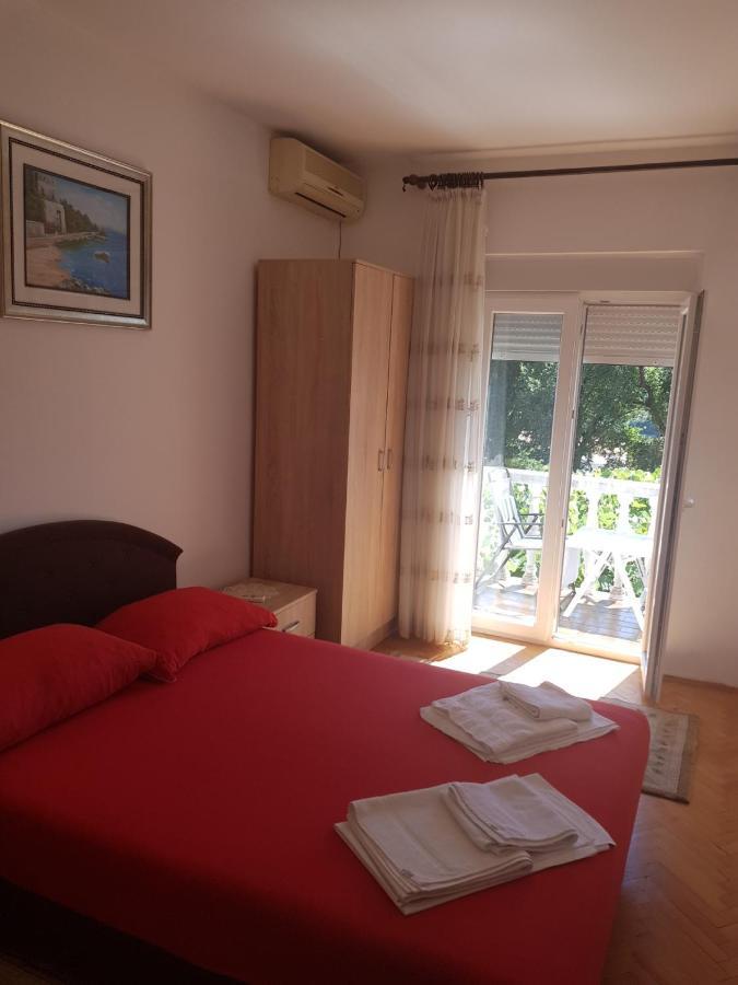 Sobe I Apartmani Marovic Petrovac Ngoại thất bức ảnh