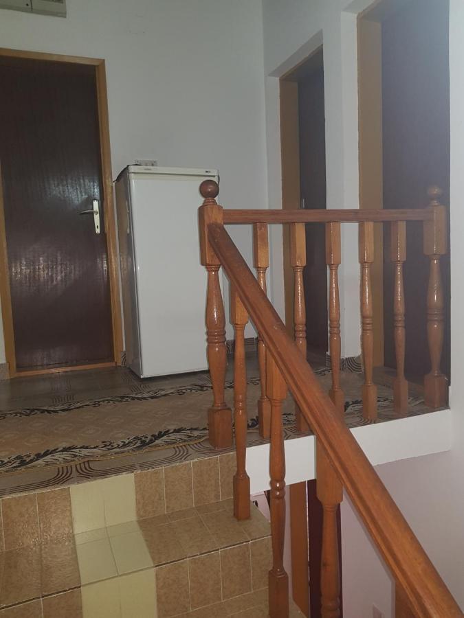 Sobe I Apartmani Marovic Petrovac Ngoại thất bức ảnh