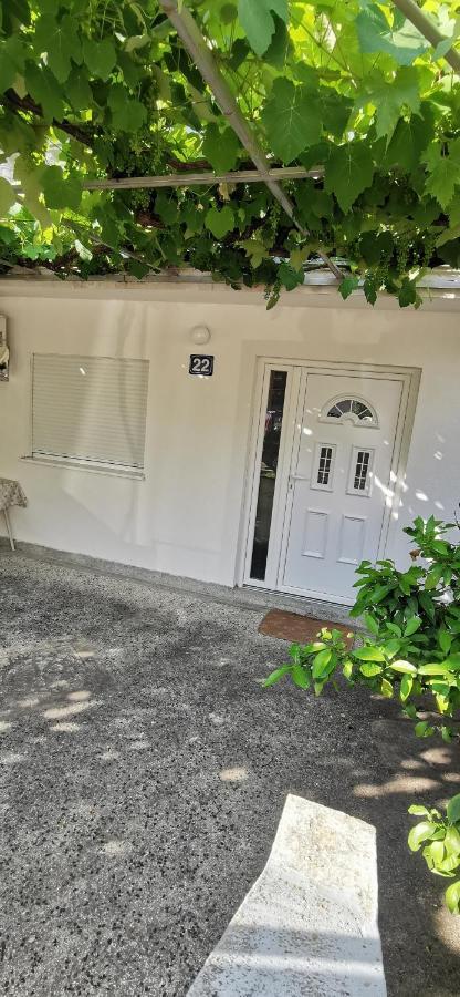 Sobe I Apartmani Marovic Petrovac Ngoại thất bức ảnh
